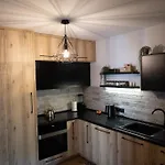 Smetovi With Jacuzzi & Sauna Holiday home Zenica