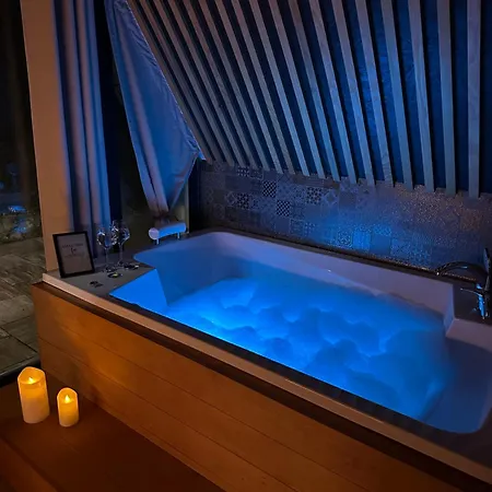 Smetovi With Jacuzzi & Sauna Holiday home *