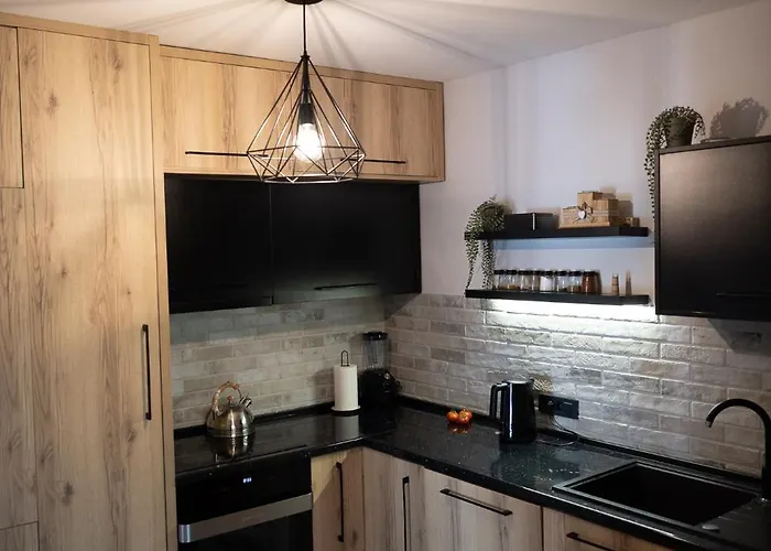 Smetovi With Jacuzzi & Sauna Holiday home Zenica